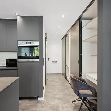 Apartment Laimstays